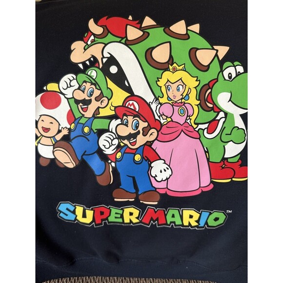 Super Mario Nintendo Sweatshirt, Luigi, Princess,‎ Peach Women’s Size Large - Picture 2 of 6